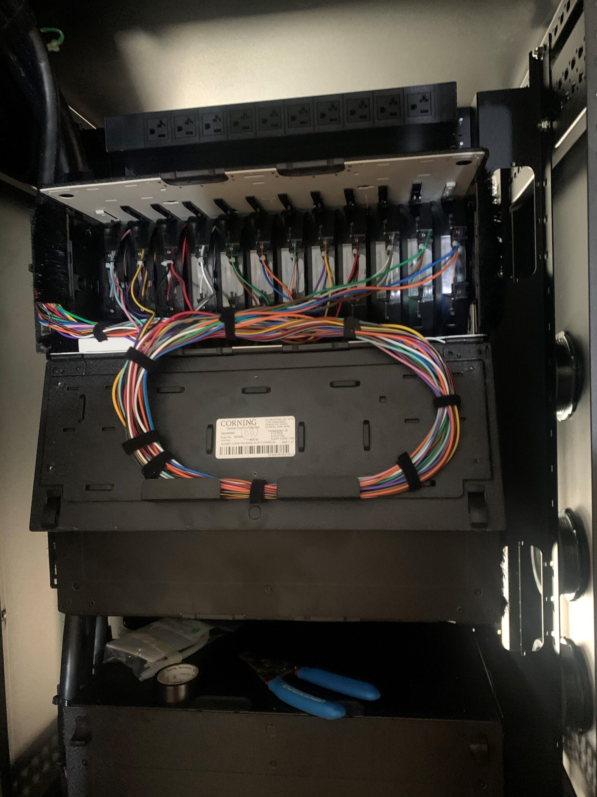 fibers in structured cabling system